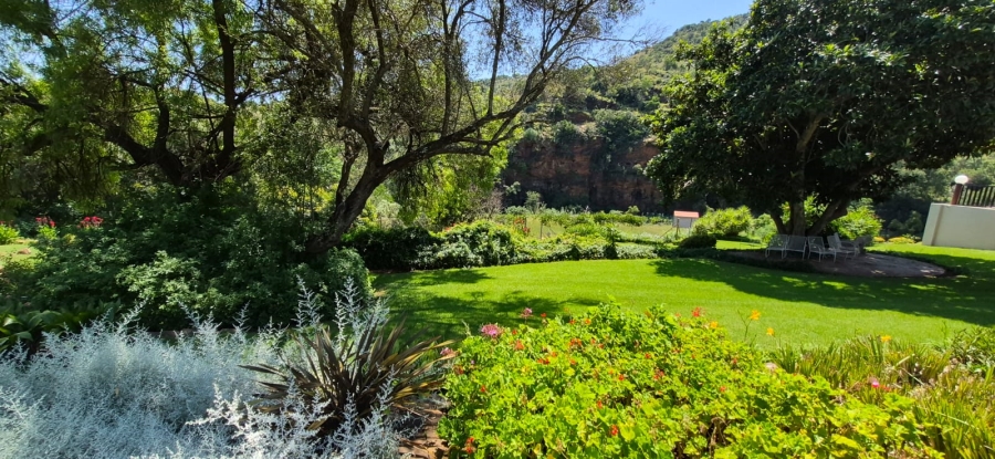 11 Bedroom Property for Sale in Groot Marico North West